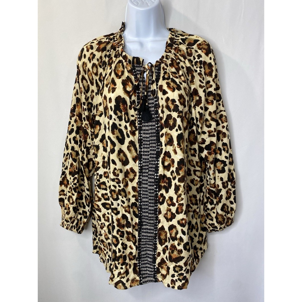 Casa Cabana Women's Shirt Size Medium Leopard Print 3/4 Sleeve Tassel Top Rocker